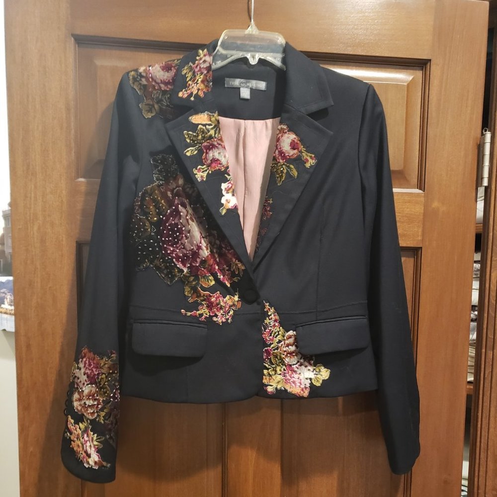 STUNNING LADIES "TRUE MEANING" EMBELLISHED JACKET